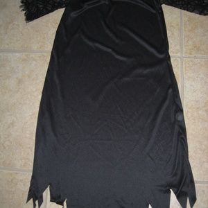 2 GIRLS COSTUME DRESSES